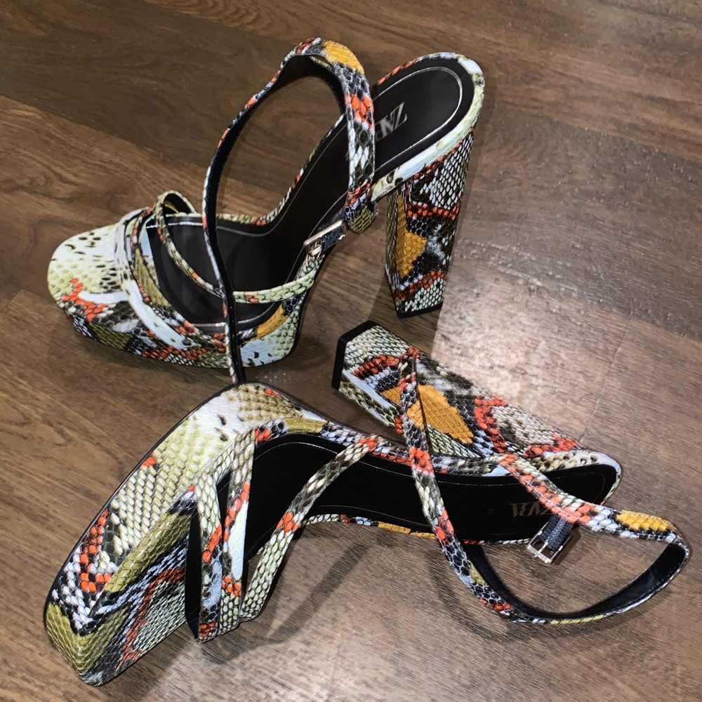 Yellow Orange Snakeskin Zara Open Toe Heels in Size 41/10